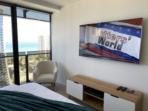 Circle On Cavill 2, 3, 4 & 5 Bedroom SkyHomes & SUB PENTHOUSES By Gold Coast Holidays - Tweed Heads Accommodation 12
