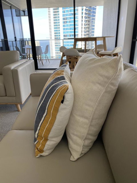 Circle On Cavill 2, 3, 4 & 5 Bedroom SkyHomes & SUB PENTHOUSES By Gold Coast Holidays - Tweed Heads Accommodation 1