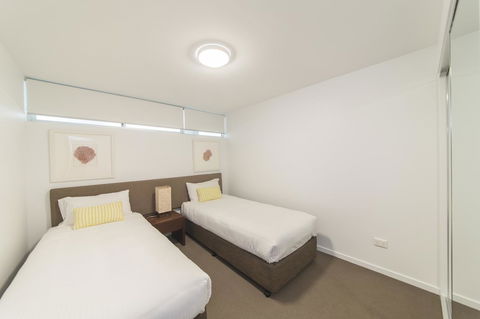 Echelon Apartments Yeppoon - Tweed Heads Accommodation 24