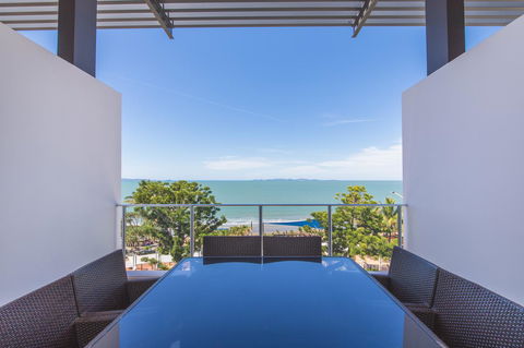 Echelon Apartments Yeppoon - Tweed Heads Accommodation 18