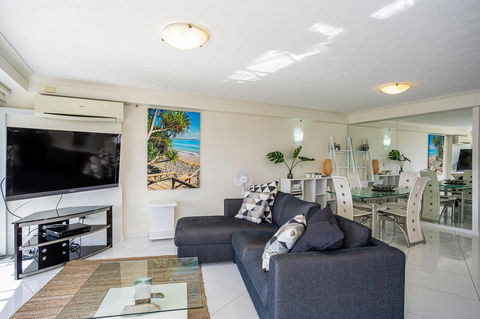 Gemini Court Holiday Apartments - Tweed Heads Accommodation 5