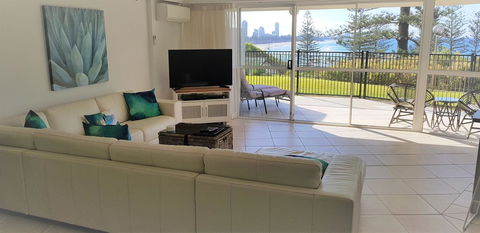 Gemini Court Holiday Apartments - Tweed Heads Accommodation 26