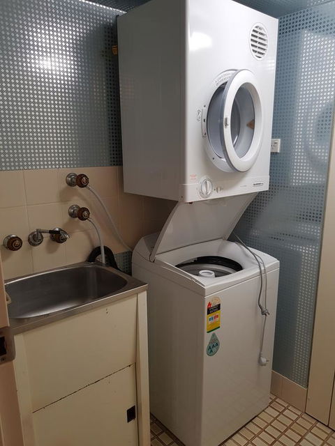 Gemini Court Holiday Apartments - Tweed Heads Accommodation 42