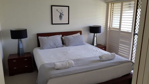 Gemini Court Holiday Apartments - Tweed Heads Accommodation 16