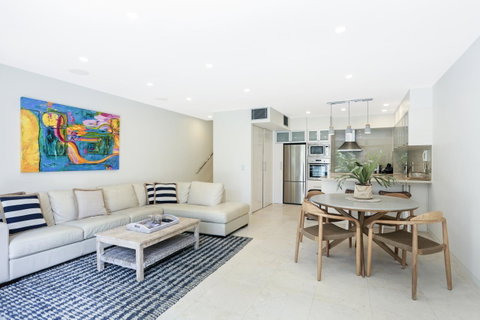 Little Cove Court - Tweed Heads Accommodation 4