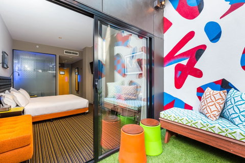 The Constance Fortitude Valley - Tweed Heads Accommodation 10