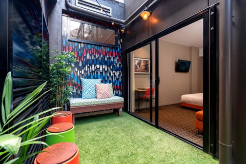 The Constance Fortitude Valley - Tweed Heads Accommodation 11
