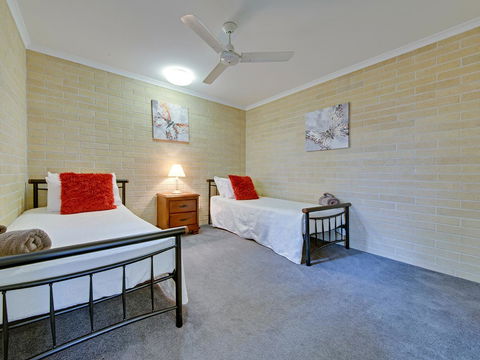 Murray Street Apartments - Tweed Heads Accommodation 42