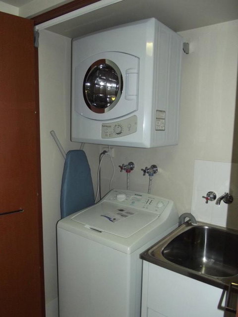 Private 2 Bedroom Apartment @ Chevron Towers - Tweed Heads Accommodation 11
