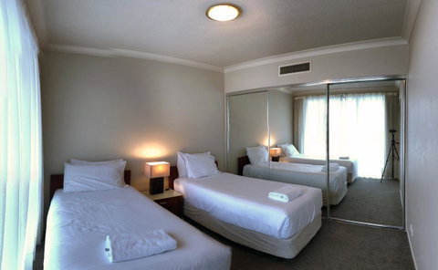 Private 2 Bedroom Apartment @ Chevron Towers - Tweed Heads Accommodation 7
