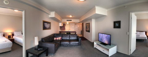 Private 2 Bedroom Apartment @ Chevron Towers - Tweed Heads Accommodation 1