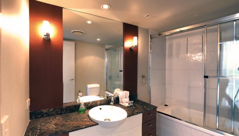 Private 2 Bedroom Apartment @ Chevron Towers - Tweed Heads Accommodation 9