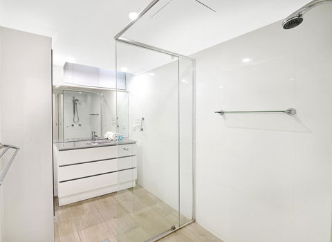 Broadbeach Travel Inn Apartments - Tweed Heads Accommodation 14