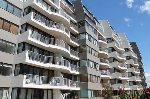 Broadbeach Travel Inn Apartments - Tweed Heads Accommodation 6