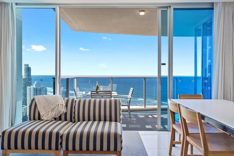 Holiday Holiday H-Residences Apartments - Tweed Heads Accommodation 1