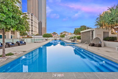 Holiday Holiday H-Residences Apartments - Tweed Heads Accommodation 8