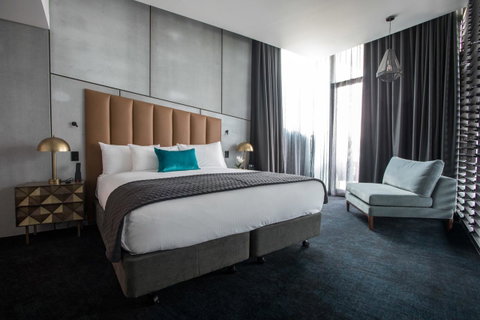 Eatons Hill Hotel - Tweed Heads Accommodation 30
