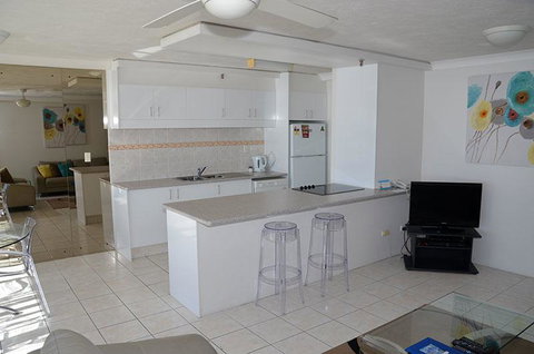 Zenith Ocean Front Apartments - Tweed Heads Accommodation 42
