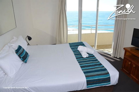 Zenith Ocean Front Apartments - Tweed Heads Accommodation 1
