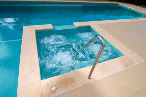 Pacific Plaza Apartments - Tweed Heads Accommodation 14