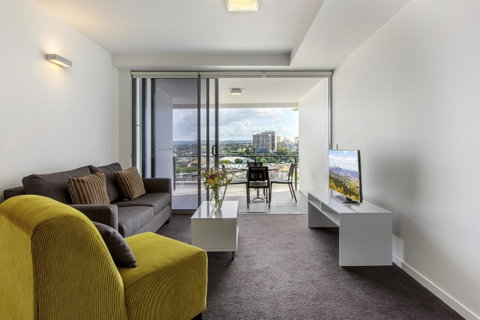 Code Apartments - Tweed Heads Accommodation 42