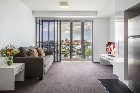 Code Apartments - Tweed Heads Accommodation 15