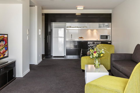 Code Apartments - Tweed Heads Accommodation 36