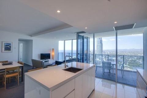 Hilton Surfers Paradise Residences - Tweed Heads Accommodation 2