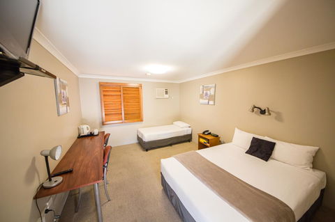 Cosmopolitan Motel & Serviced Apartments - Tweed Heads Accommodation 6