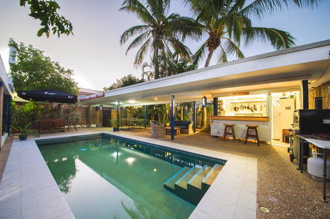 Cosmopolitan Motel & Serviced Apartments - Tweed Heads Accommodation 1