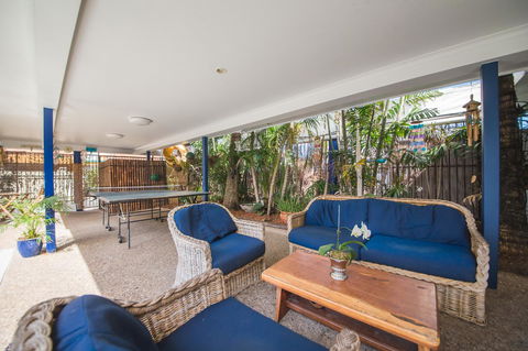 Cosmopolitan Motel & Serviced Apartments - Tweed Heads Accommodation 9