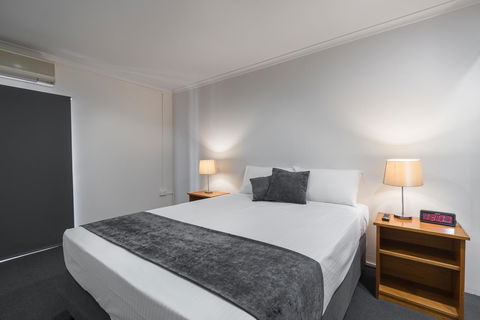 Cosmopolitan Motel & Serviced Apartments - Tweed Heads Accommodation 3