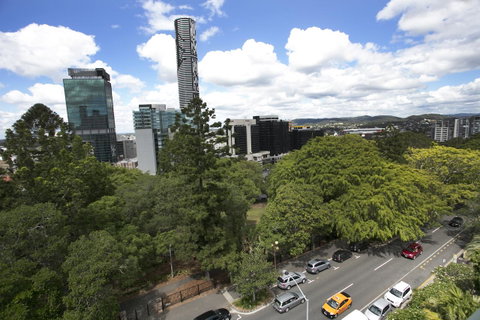 Madison Tower Mill Hotel - Tweed Heads Accommodation 14