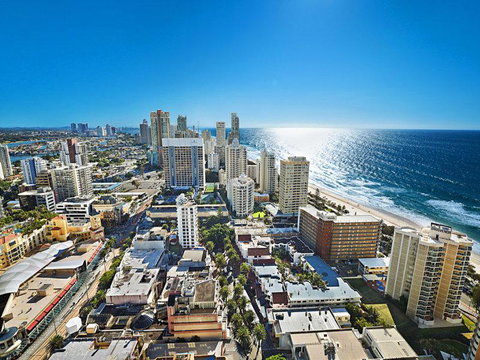 Number 1 H Residences - WiFi, Parking & More By Gold Coast Holidays - Tweed Heads Accommodation 22