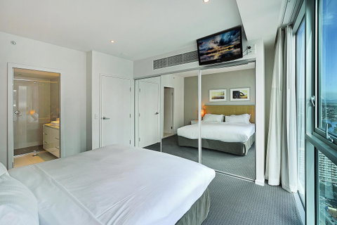 Number 1 H Residences - WiFi, Parking & More By Gold Coast Holidays - Tweed Heads Accommodation 14