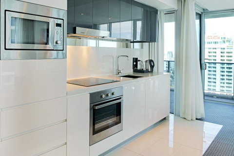 Number 1 H Residences - WiFi, Parking & More By Gold Coast Holidays - Tweed Heads Accommodation 18