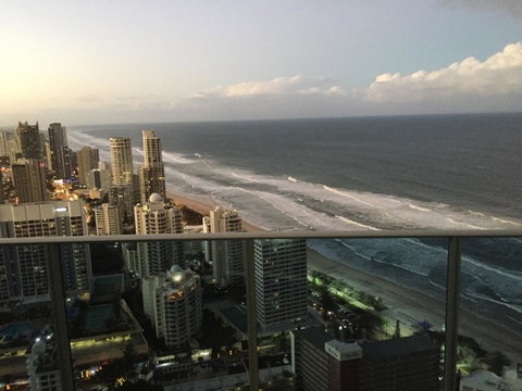 Number 1 H Residences - WiFi, Parking & More By Gold Coast Holidays - Tweed Heads Accommodation 23