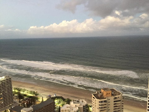 Number 1 H Residences - WiFi, Parking & More By Gold Coast Holidays - Tweed Heads Accommodation 24