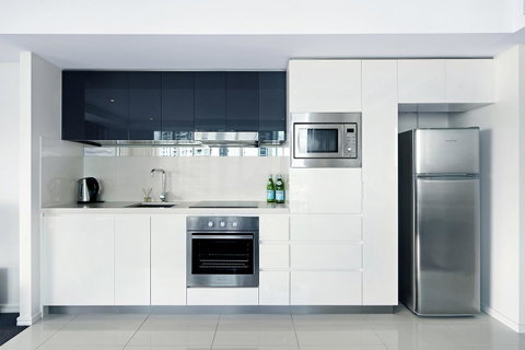 Number 1 H Residences - WiFi, Parking & More By Gold Coast Holidays - Tweed Heads Accommodation 35