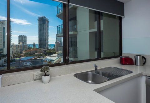 Surfers Hawaiian Holiday Apartments - Tweed Heads Accommodation 25