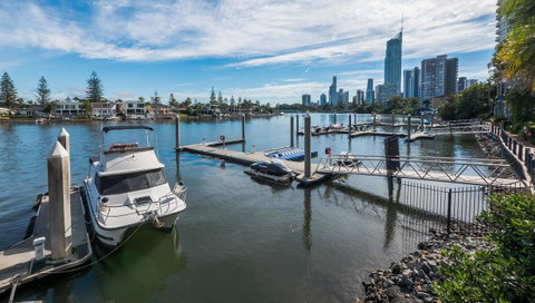 Surfers Hawaiian Holiday Apartments - Tweed Heads Accommodation 15