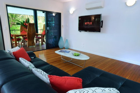 Misty Mountains Rainforest Retreat - Tweed Heads Accommodation 10