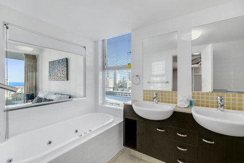 Wings Resort, Apartments And 2 Story Penthouses - We Accommodate - Tweed Heads Accommodation 32