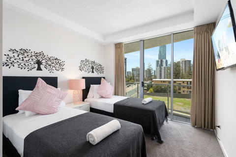 Wings Resort, Apartments And 2 Story Penthouses - We Accommodate - Tweed Heads Accommodation 14