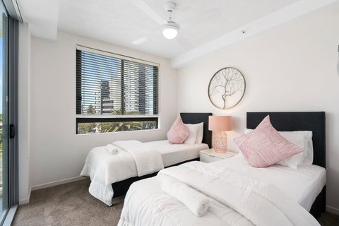 Wings Resort, Apartments And 2 Story Penthouses - We Accommodate - Tweed Heads Accommodation 13