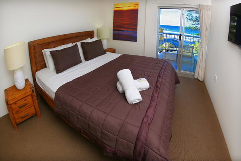 Narrowneck Court Holiday Apartments - Tweed Heads Accommodation 34