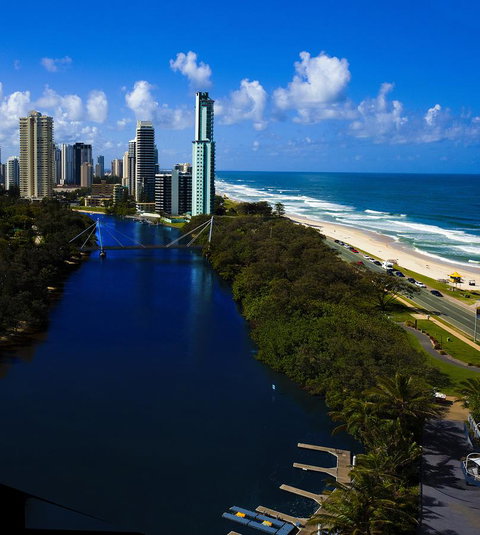 Narrowneck Court Holiday Apartments - Tweed Heads Accommodation 44