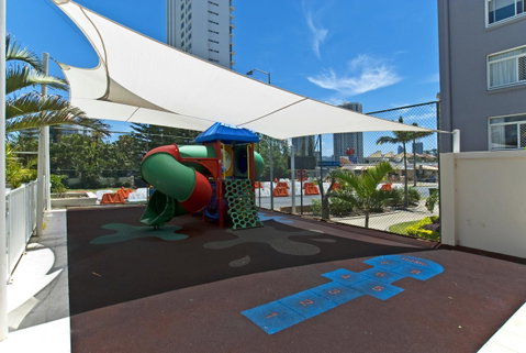 Hi Surf Beachfront Resort Apartments - Tweed Heads Accommodation 28