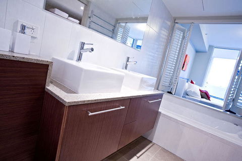 Lanai Riverside Apartments - Tweed Heads Accommodation 17