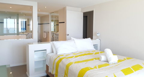 The Penthouses Apartments - Tweed Heads Accommodation 3